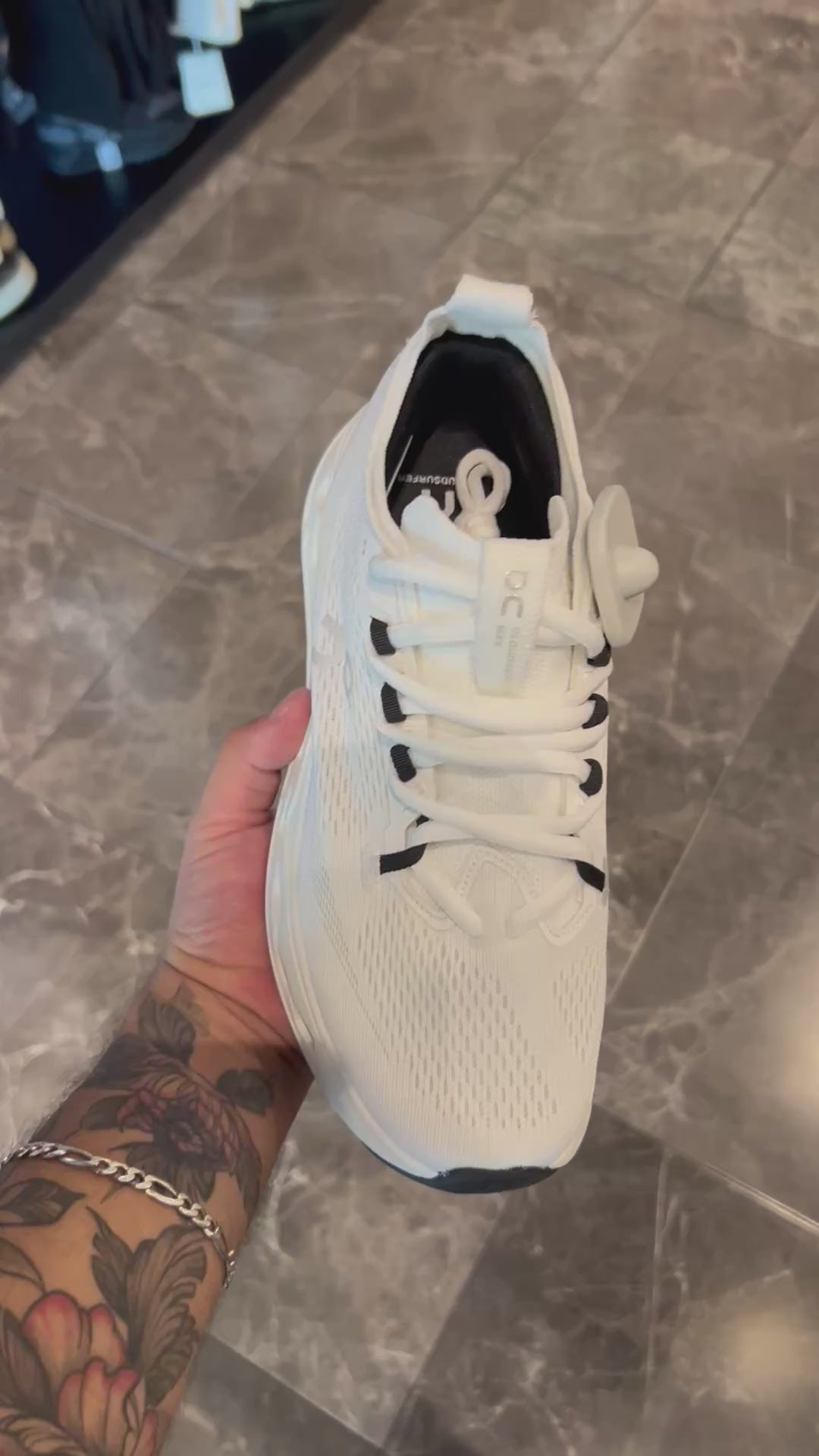 Tenis On Cloud RA-6