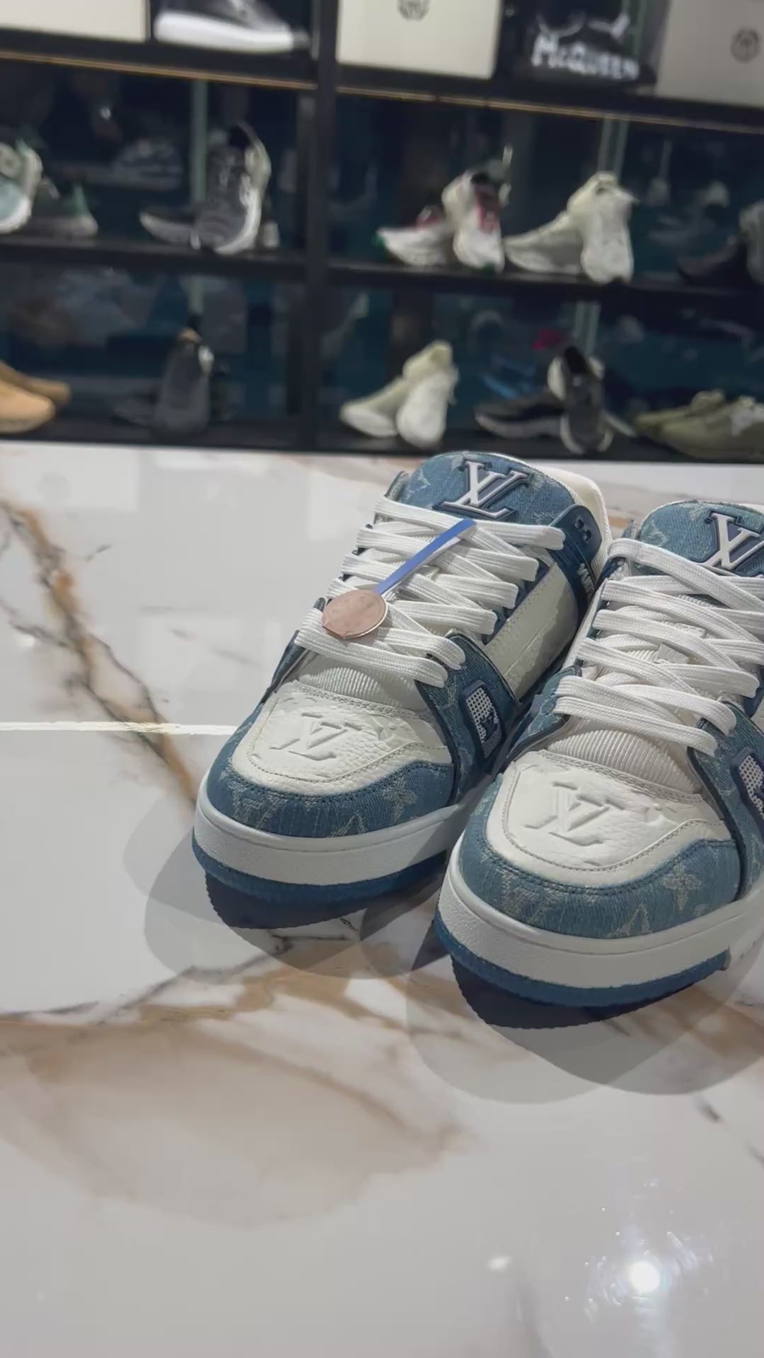 TENIS LV TRAINER MEZCLILLA