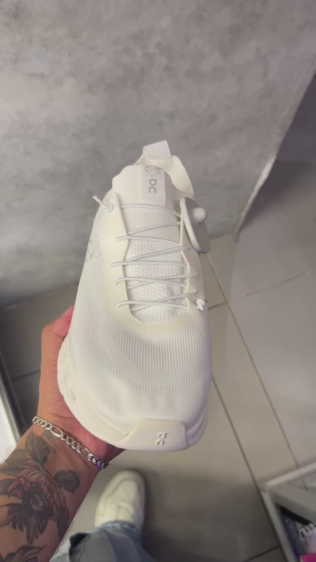 Tenis On Cloud RA-10