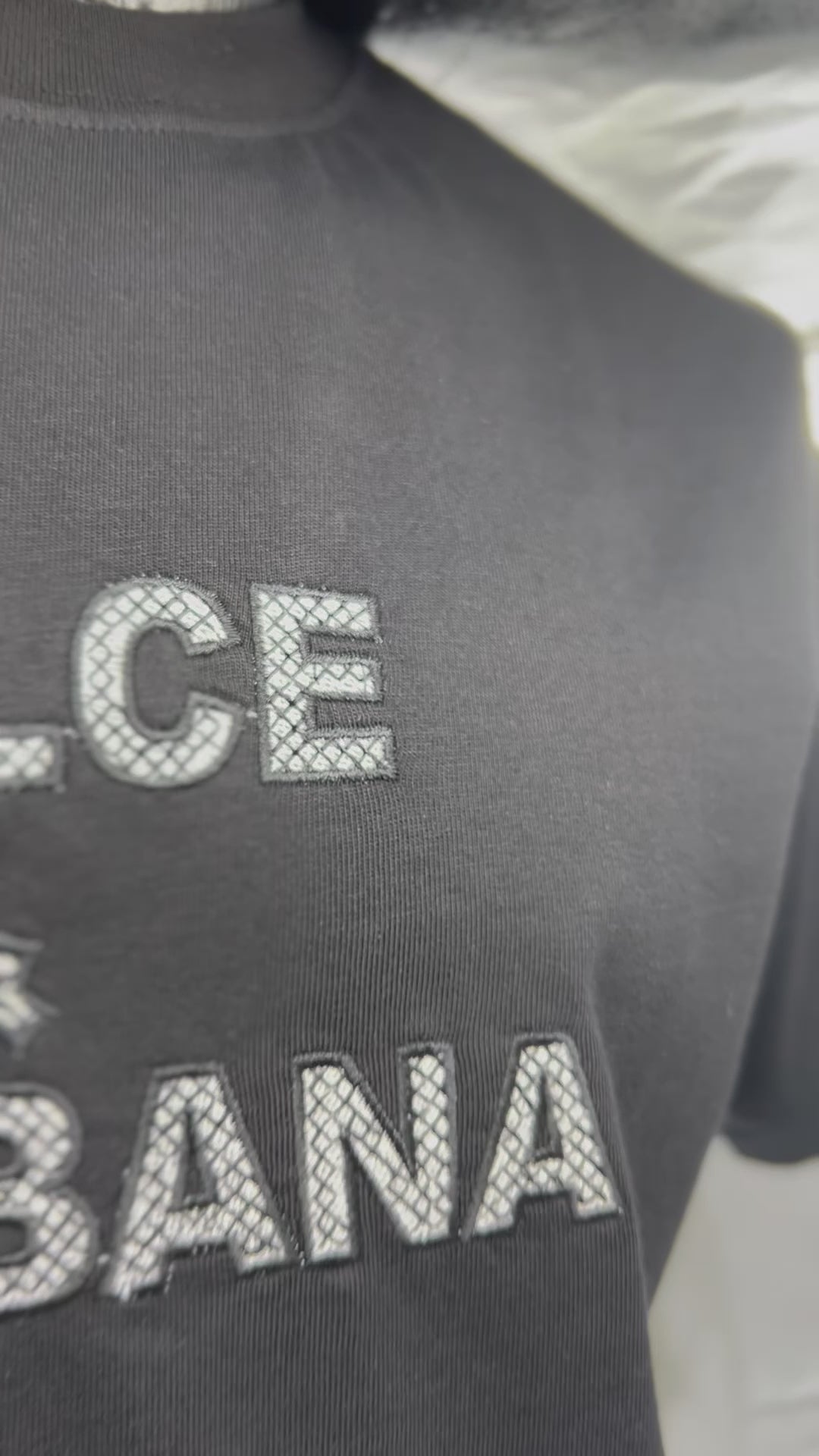 Turca Dolce Negra Bordado